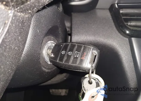 2020 Kia Optima Lx z USA, uszkodzony, nr VIN 5XXGT4L3XLG401979